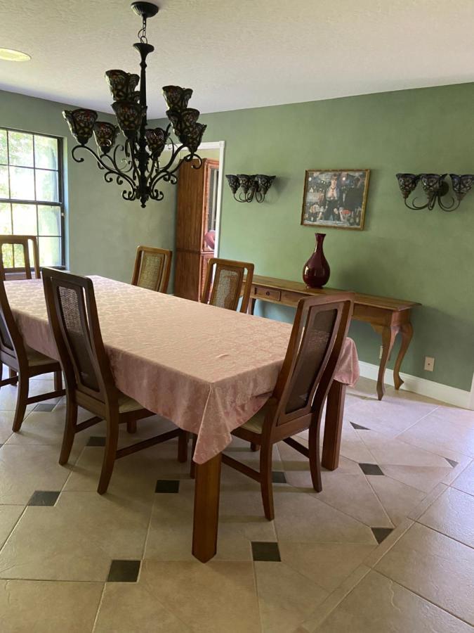 Shared Awesome Villa Melbourne Luaran gambar